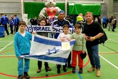 7 מתאבקים מלוד בטורניר האבקות בינלאומי בהולנד