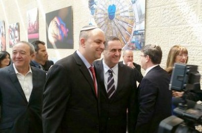 יאיר רביבו בתערוכת 60 התגליות הישראליות הכי גדולות
