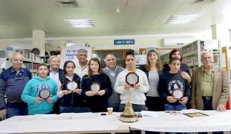 תלמידי לוד מציירים את פניני העיר