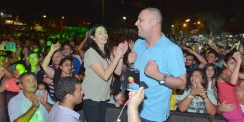 זה היה בסוף הקיץ בלוד