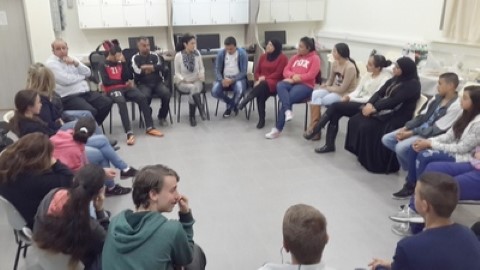 חיים משותפים בתיכון דרכא בגני אביב ובתיכון סנט ג'ורג'