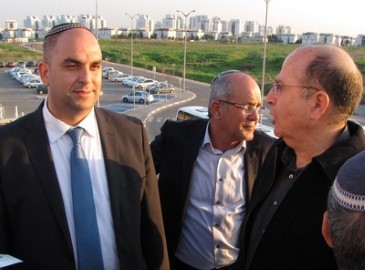 שר הביטחון: טרם התקבלה החלטה סופית בעניין מעבר בסיסי צה"ל