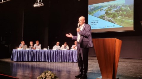 הנהלת העיר לוד נפגשה עם מאות רוכשי דירות בנופי בן שמן