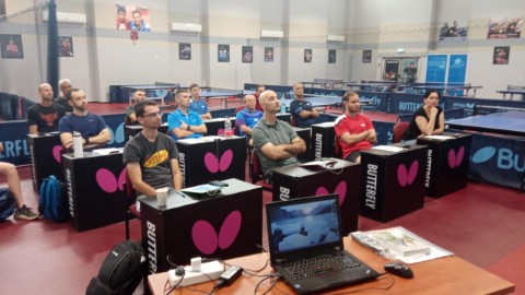 לראשונה בלוד: קורס מדריכי טניס שולחן