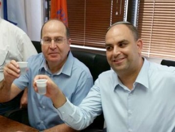 לחיים ולשנה טובה ובטוחה עם שר הביטחון בלוד