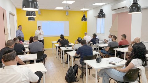 קורס ייעוץ משכנתאות נפתח בהצלחה ב'מרכז הצעירים' בלוד