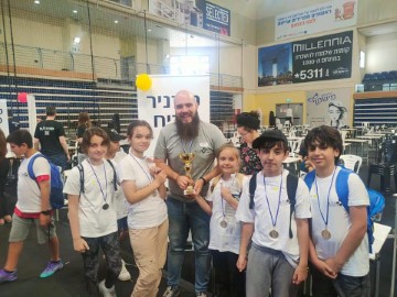 בית ספר 'לוי אשכול' מלוד במקום הראשון בטורניר שחמט ארצי