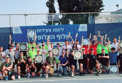קבוצת הנערים של לוד בטניס שדה זכתה בתואר "אלוף האלופים"