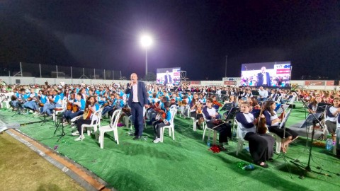 800 תלמידים ניגנו בפני 2,500 מתושבי לוד בקונצרט סיום שנה של תכנית ״עיר מנגנת״