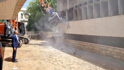 ברגשות מעורבים: מבנה הספרייה לדורות ייהרס כחלק מתכנית הס-גולדברג