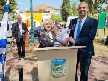 הווטרנים וניצולי השואה בלוד חגגו את  ה-9  במאי - יום הניצחון על הנאצים