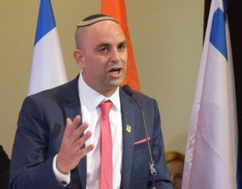 חברי כנסת תומכים בחוק מאסר וקנס כספי לירי זיקוקין שהציע יאיר רביבו