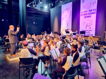 400 איש נהנו מקונצרט נגינה של תזמורת הנוער העירונית בלוד