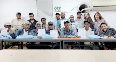 מתנדבי "בדק בית" במיזם למען הקהילה האתיופית בלוד