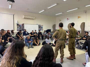 בני נוער משדרות התארחו בלוד למפגש בנושא הכנה לשירות משמעותי בצה"ל