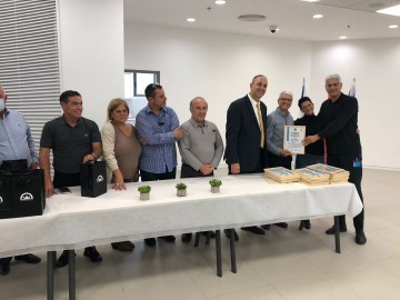 תעודות הוקרה ושי אישי לעשרות עובדי עיריית לוד שפרשו לגמלאות